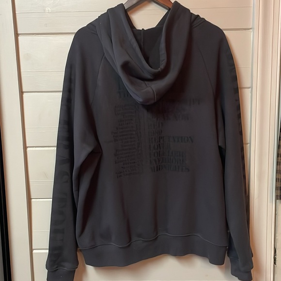 Taylor Swift The Eras Tour Washed Black Tour Hoodie Size M. - Picture 6 of 10